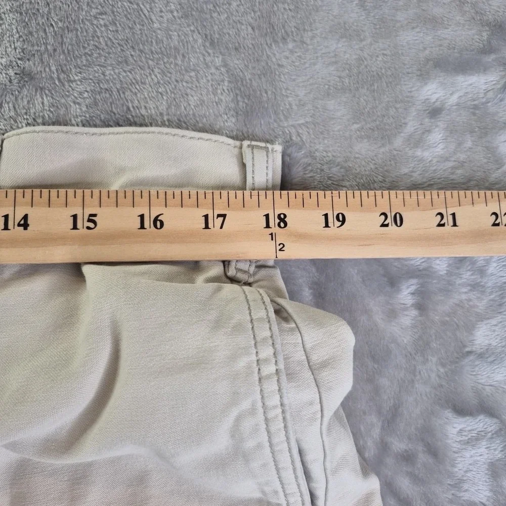 Levi's Workwear Cargo Shorts Mens 36 Beige Cotton Raw Hem 12 Inseam